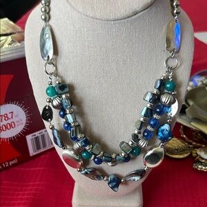 Elegant Blue and Silver Beaded Necklace 18”
